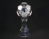 Pohár futbalová lopta krištáľ 77040/00000/300 30cm.
